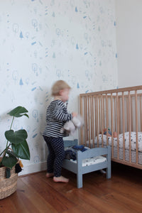 RB186 Behang wild forest blue - roomblush