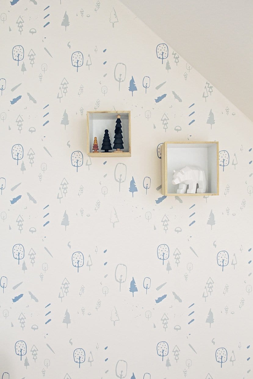 RB186 Behang wild forest blue - roomblush