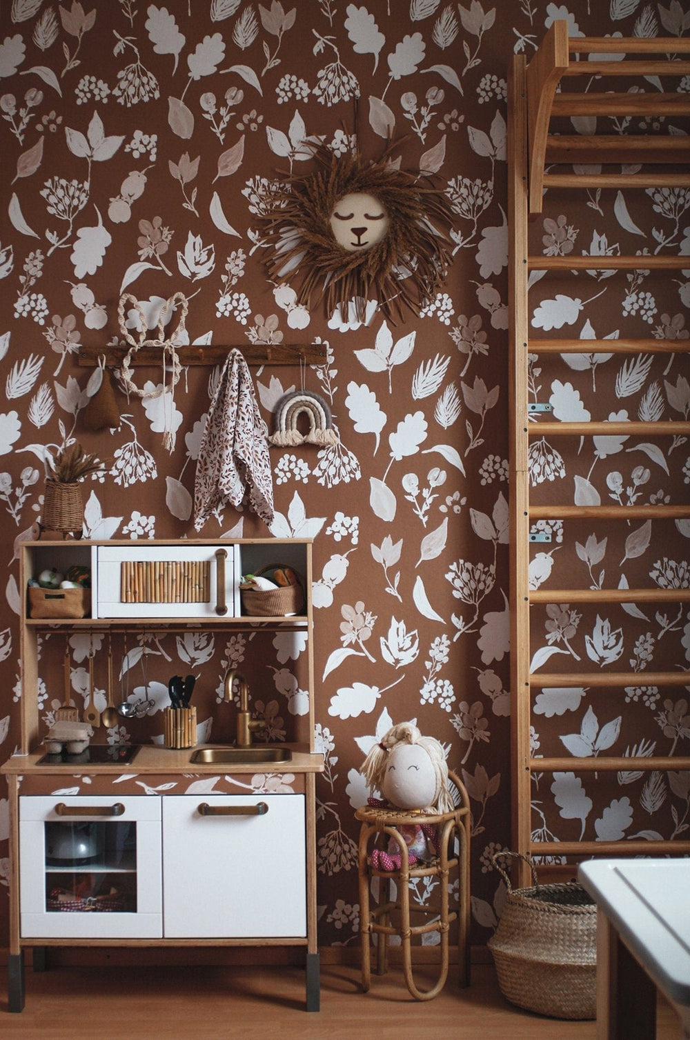 RB270 Behang Into Fall terracotta - roomblush