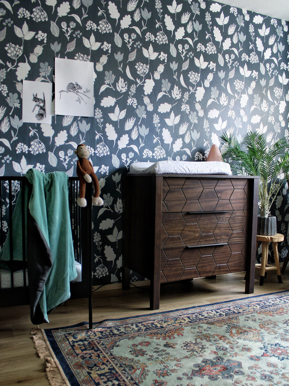 RB272 Behang Into Fall darkblue - roomblush